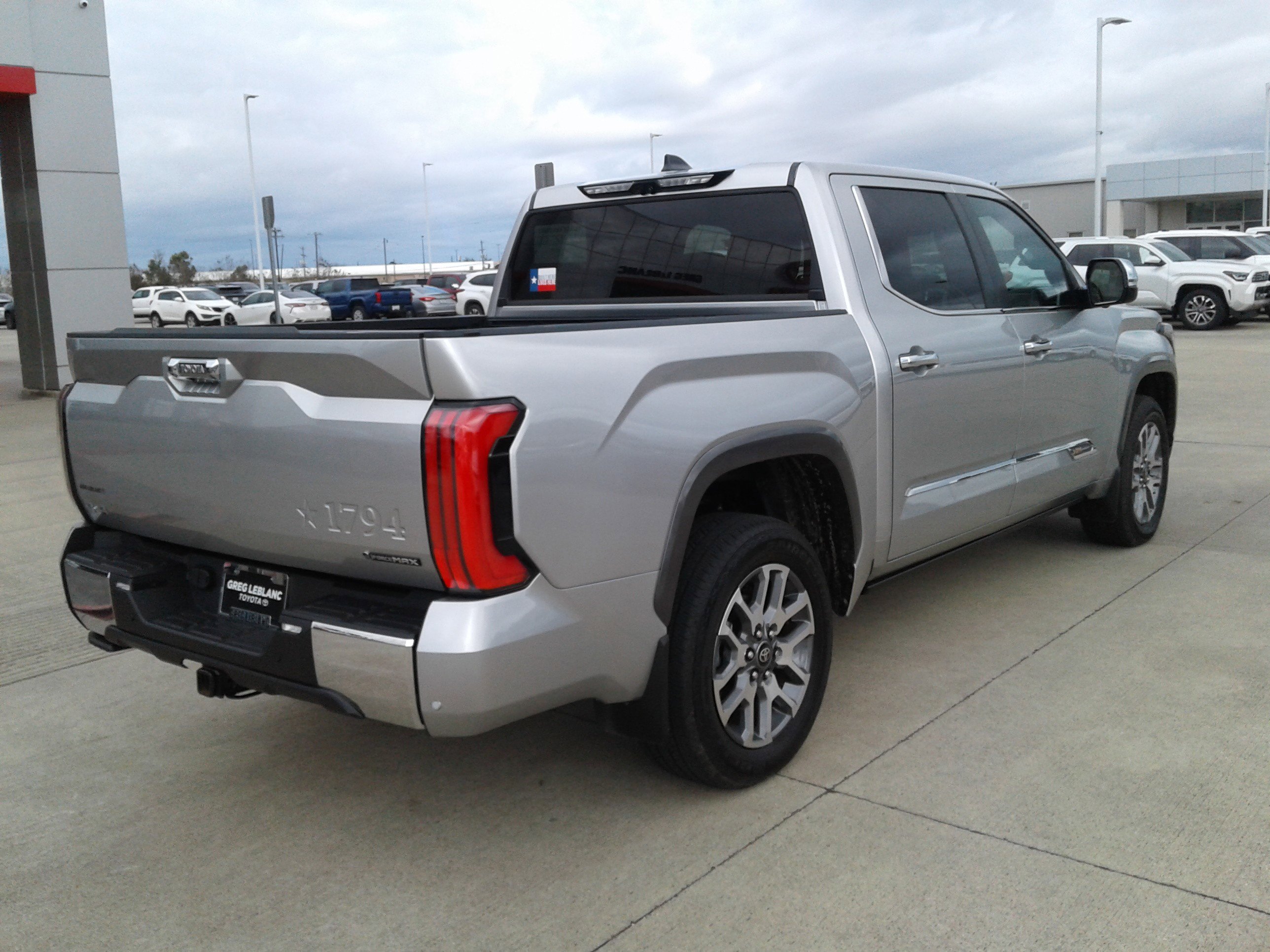 Used 2025 Toyota Tundra 1794 Edition image 7