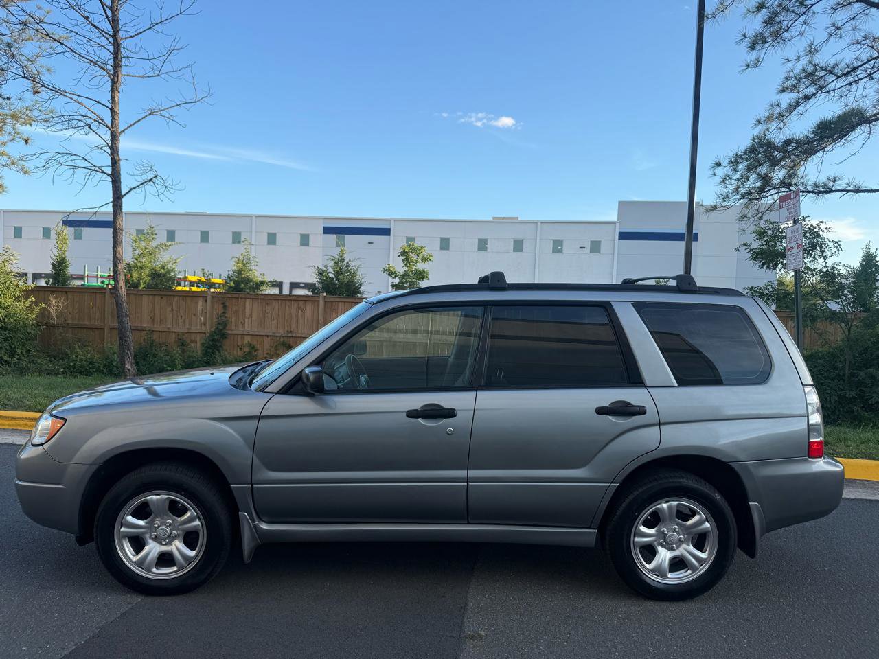 Used 2007 Subaru Forester 2.5X AWD/4WD image 8