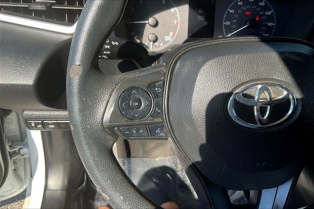 Used 2023 Toyota Corolla LE FWD image 11