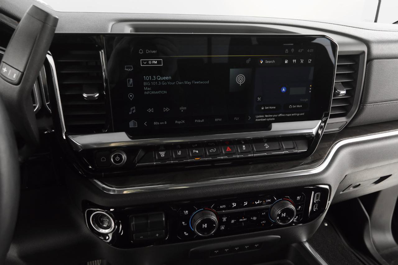 Used 2024 Chevrolet Silverado 2500 LTZ w/ LTZ Plus Package image 17