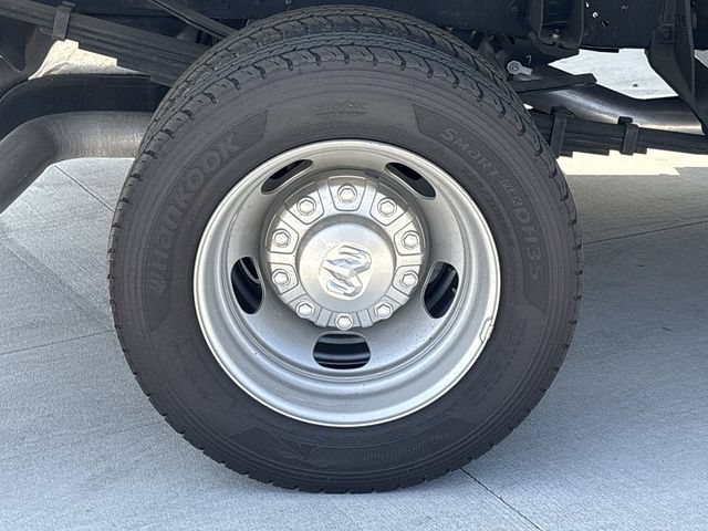 New 2024 RAM 5500 Tradesman w/ Chrome Appearance Group AWD/4WD image 13