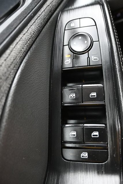Used 2022 Nissan Rogue SV FWD image 28