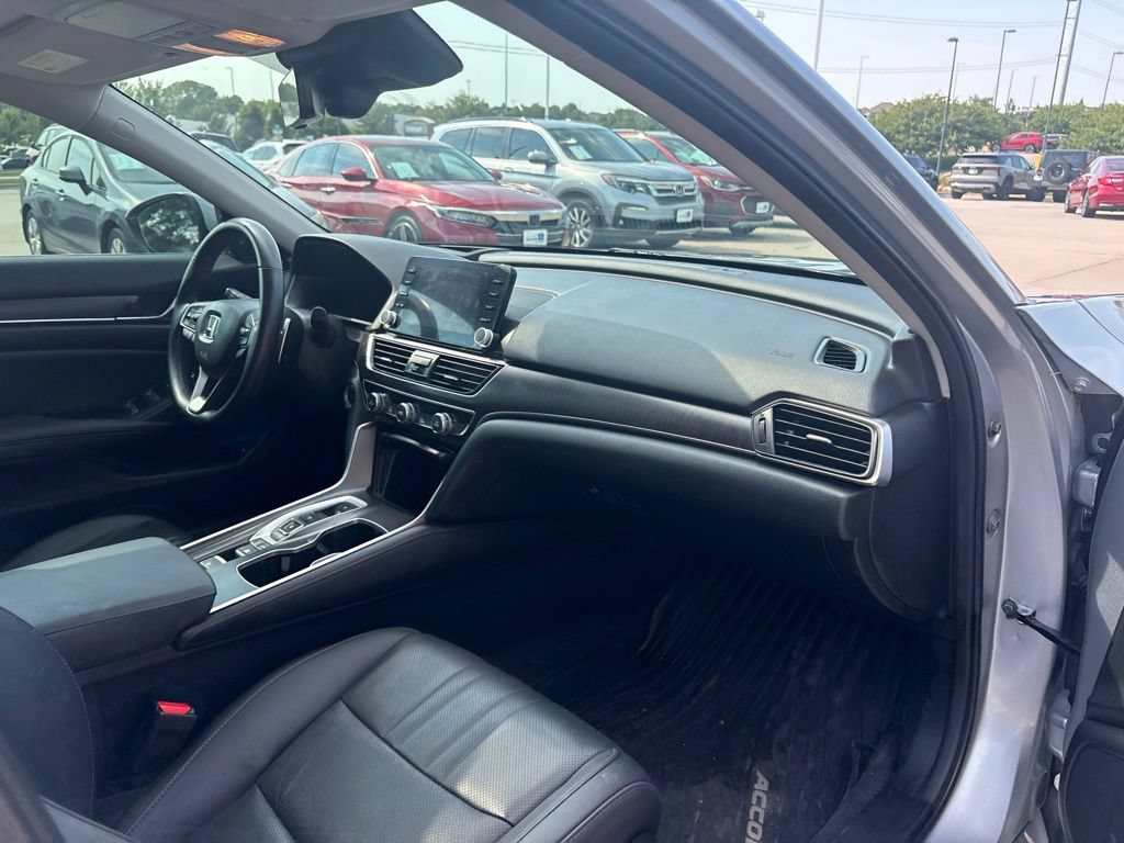 Used 2022 Honda Accord Touring image 28