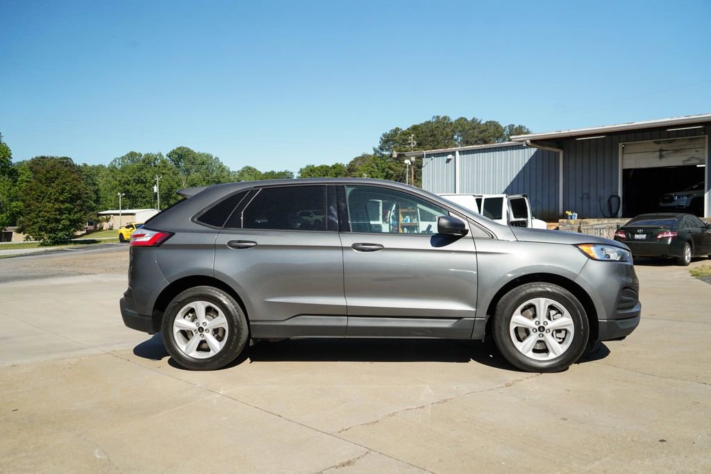 Used 2024 Ford Edge SE AWD/4WD image 3