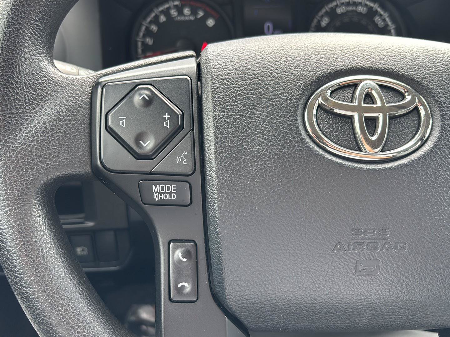 Used 2019 Toyota Tacoma SR AWD/4WD image 20