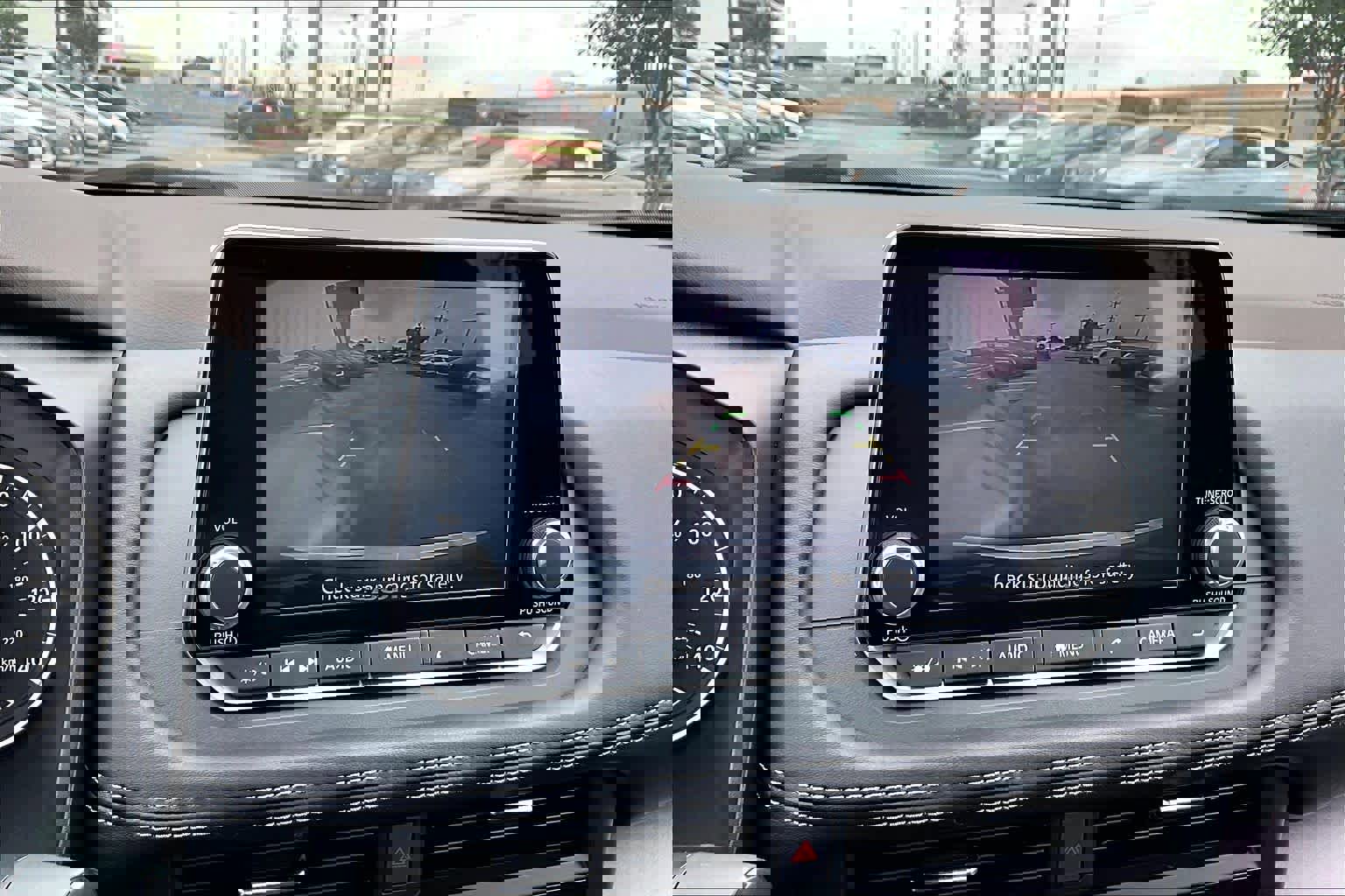 Certified 2023 Nissan Rogue SV FWD image 25