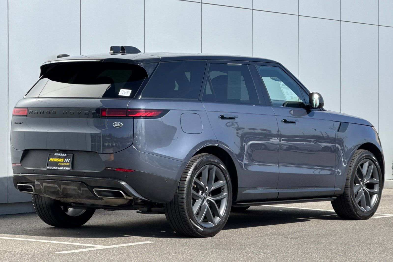 Certified 2023 Land Rover Range Rover Sport SE image 5