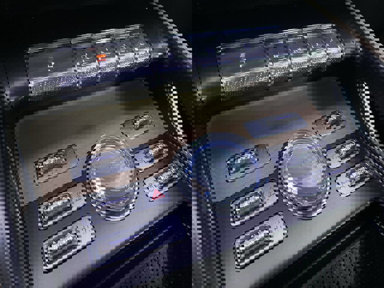 Used 2024 Lincoln Nautilus Reserve w/ Equipment Group 202A image 8