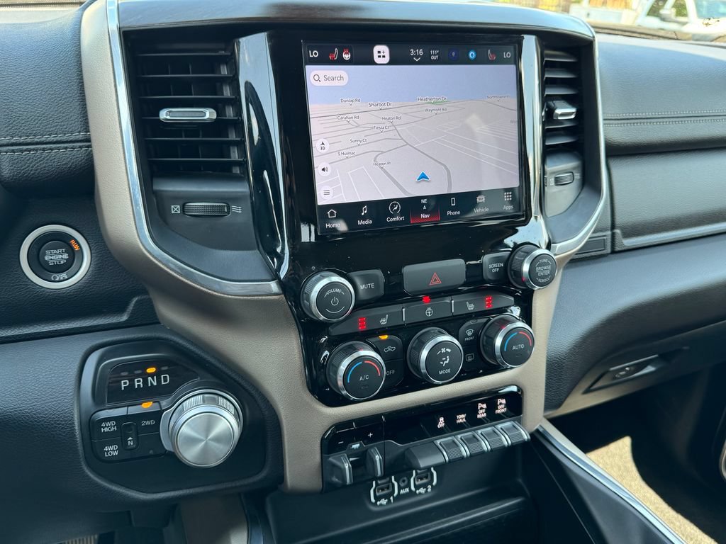 Used 2022 RAM 2500 Laramie AWD/4WD image 23