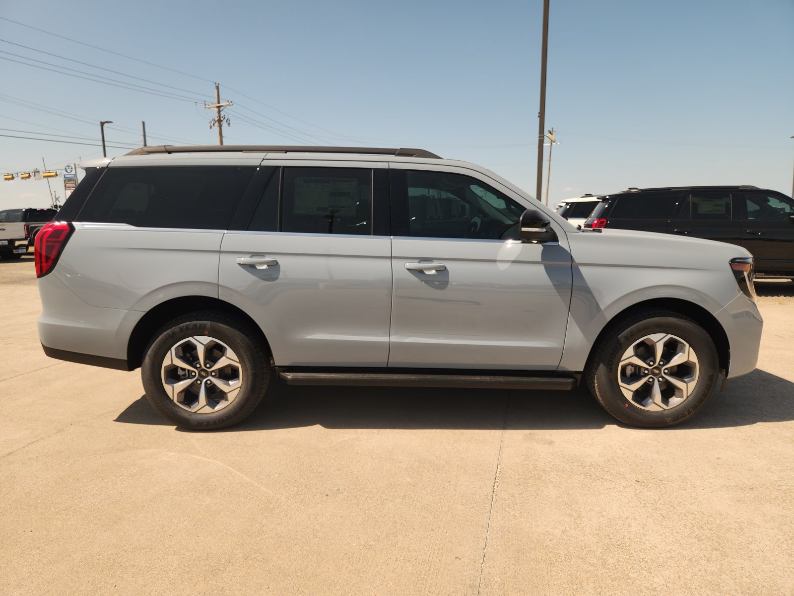 New 2027 Ford Expedition Active RWD image 7