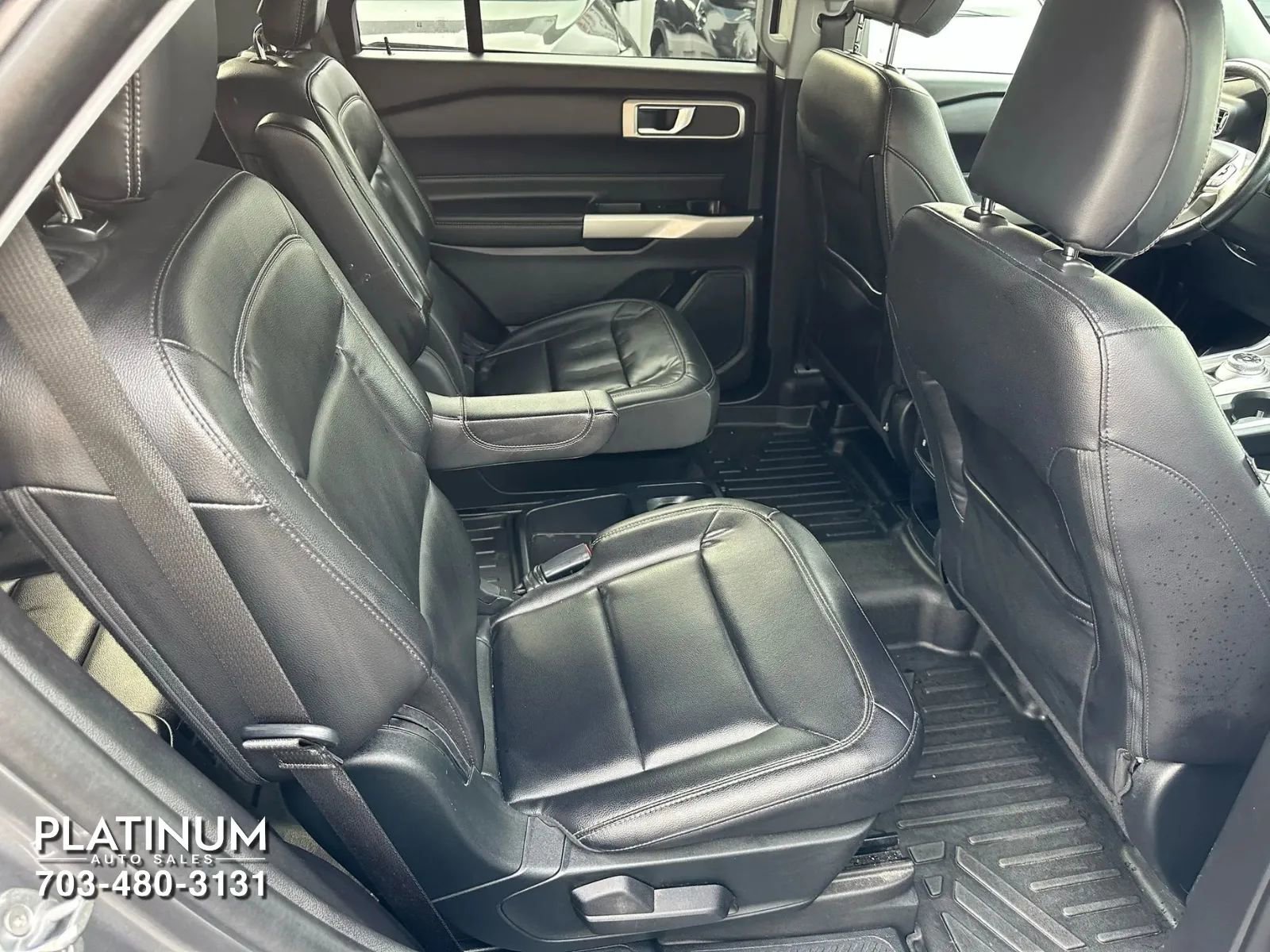 Used 2021 Ford Explorer XLT w/ Equipment Group 202A image 17