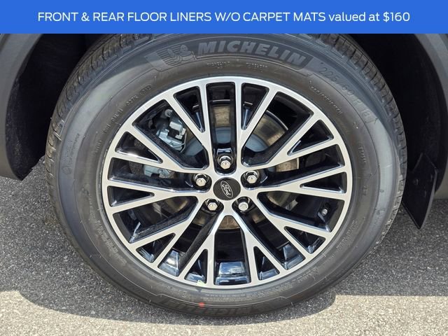 New 2024 Ford Escape SE image 7