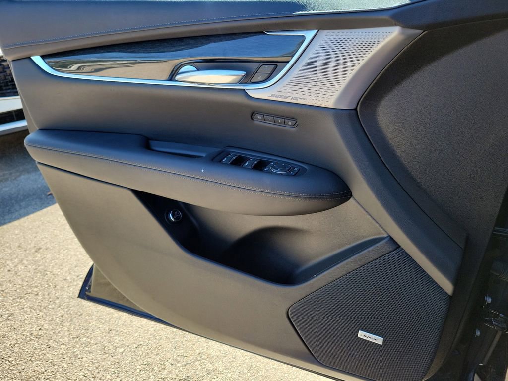 Used 2022 Cadillac XT5 Premium Luxury w/ Technology Package image 21