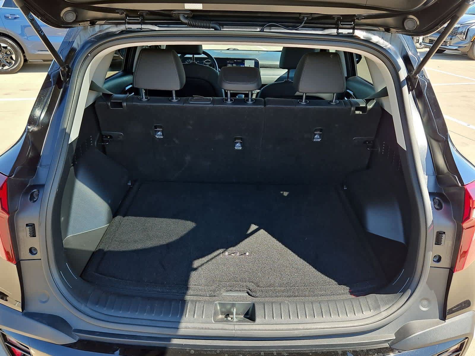 Certified 2024 Kia Seltos EX AWD/4WD image 34