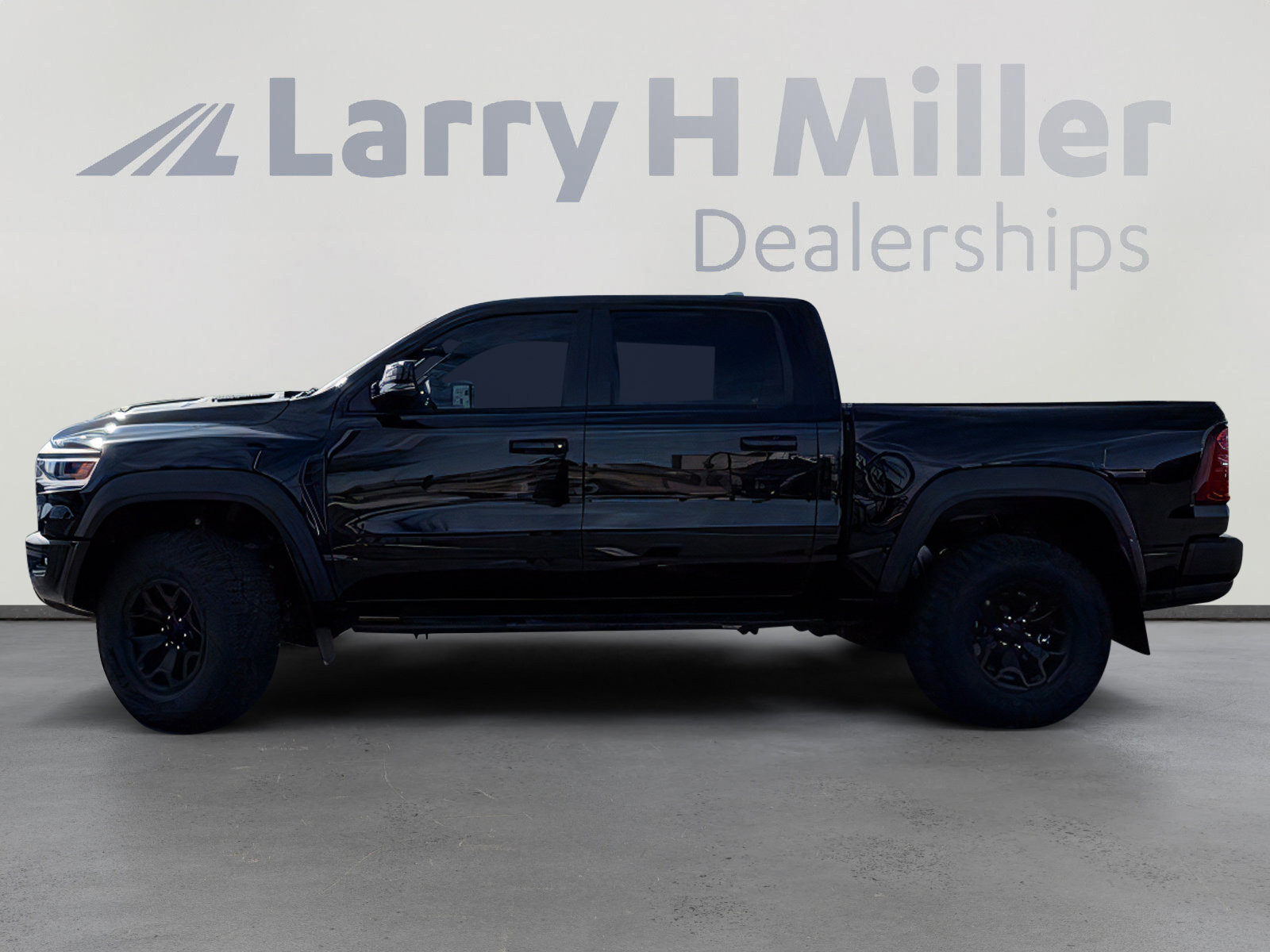 Used 2026 RAM 1500 RHO image 2