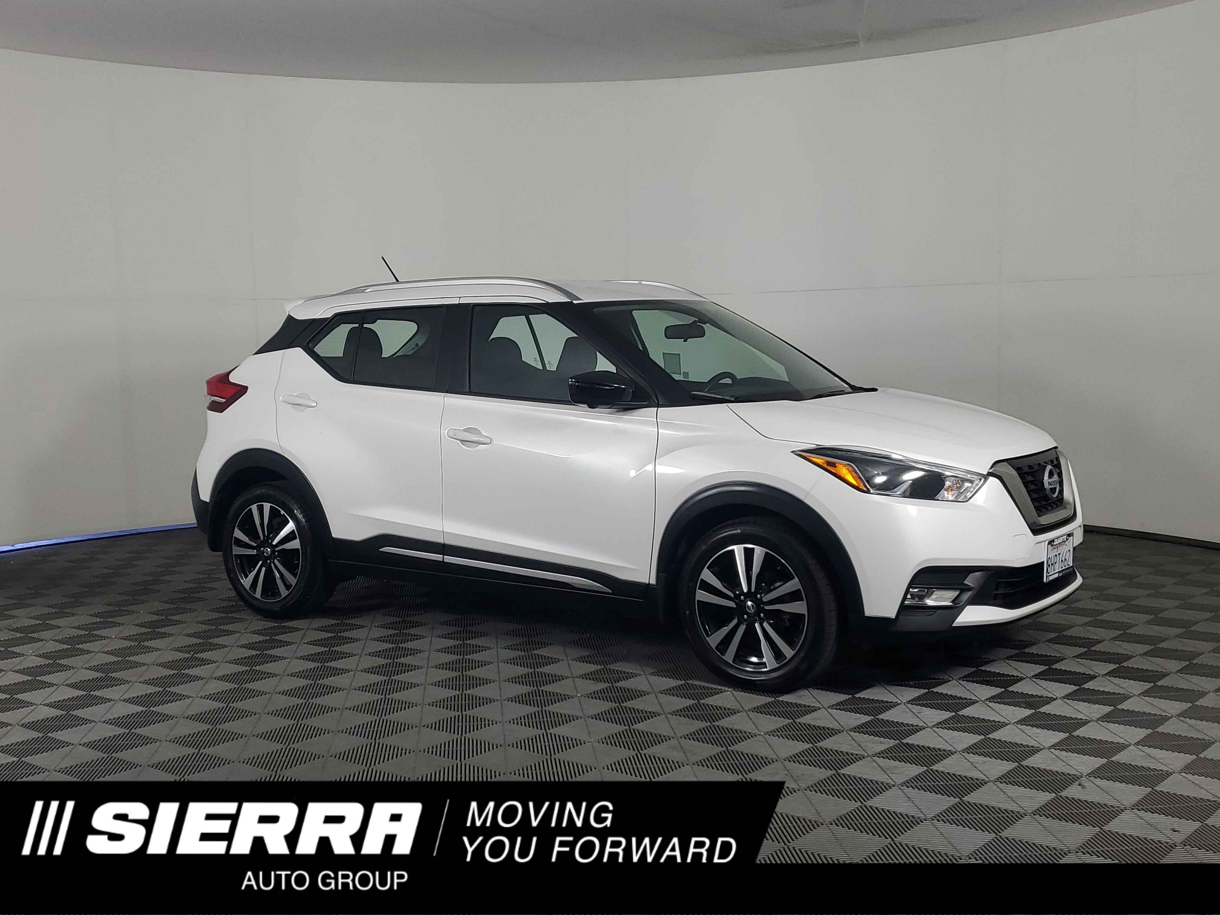 Used 2018 Nissan Kicks SR