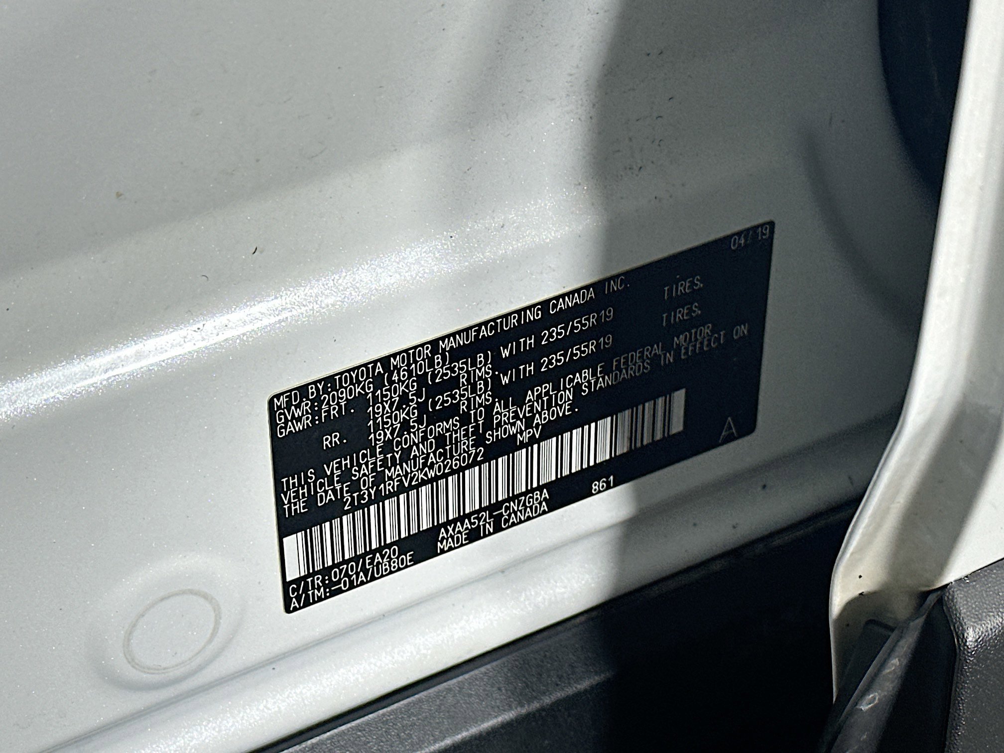 Used 2019 Toyota RAV4 Limited w/ Cold Weather Package FWD image 12
