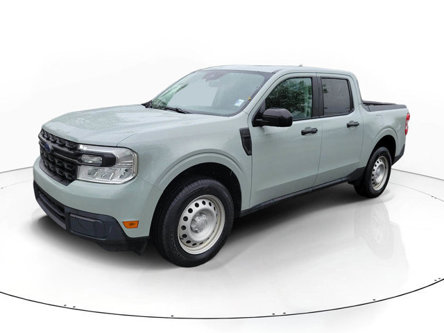 Used 2022 Ford Maverick XL image 2