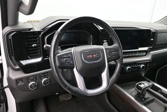 Used 2023 GMC Sierra 1500 SLT w/ SLT Convenience Package AWD/4WD image 40
