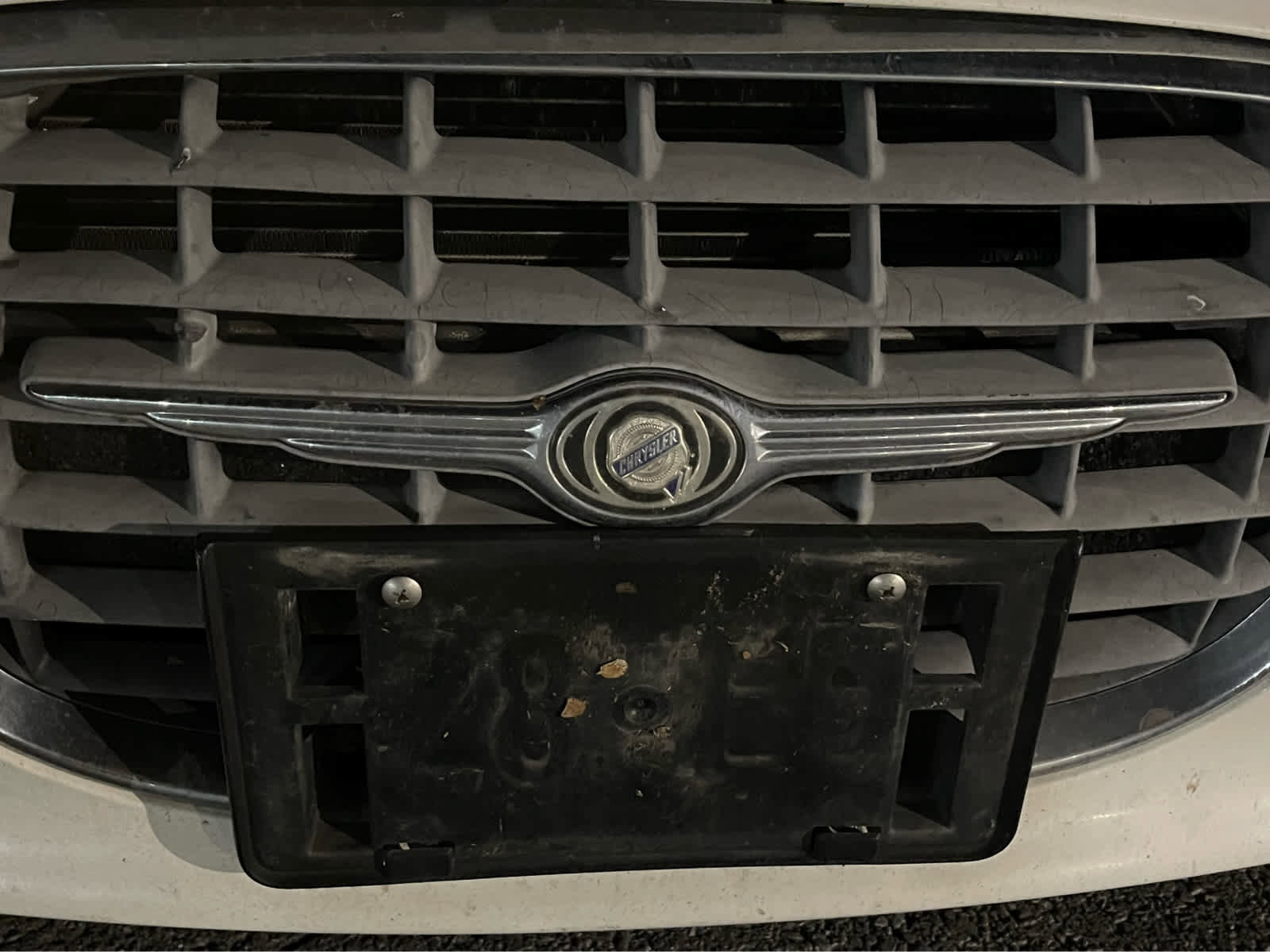 Used 2004 Chrysler Concorde LXi image 9