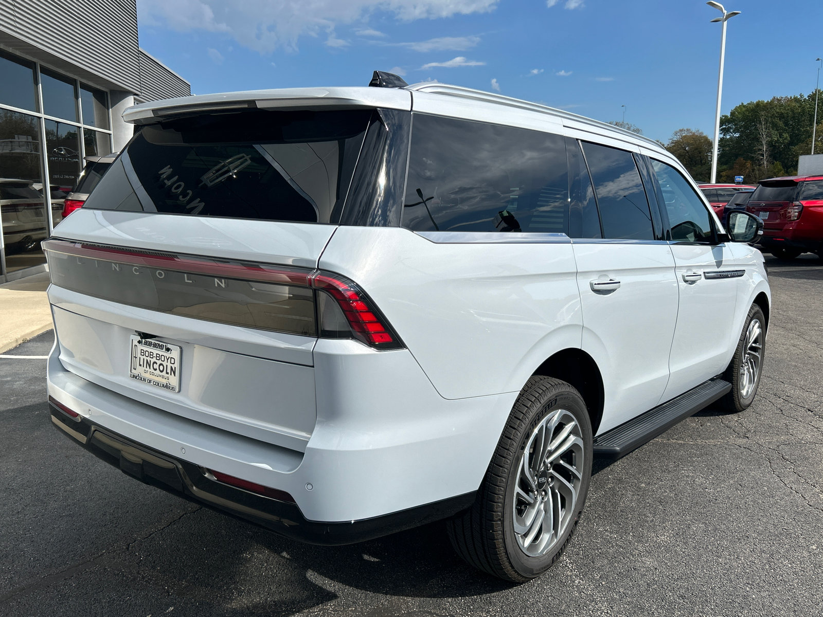 New 2026 Lincoln Navigator Premiere AWD/4WD image 7