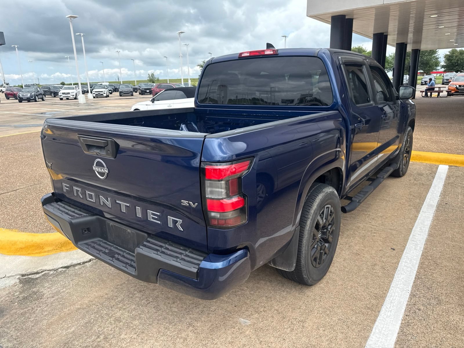 Used 2022 Nissan Frontier SV RWD image 7