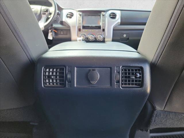 Used 2017 Toyota Tundra SR5 w/ SR5 Upgrade Package RWD image 17