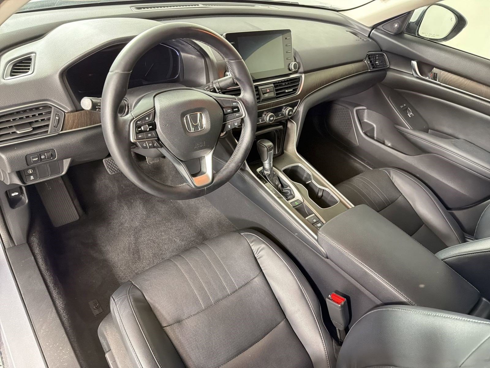 Certified 2018 Honda Accord EX-L image 4