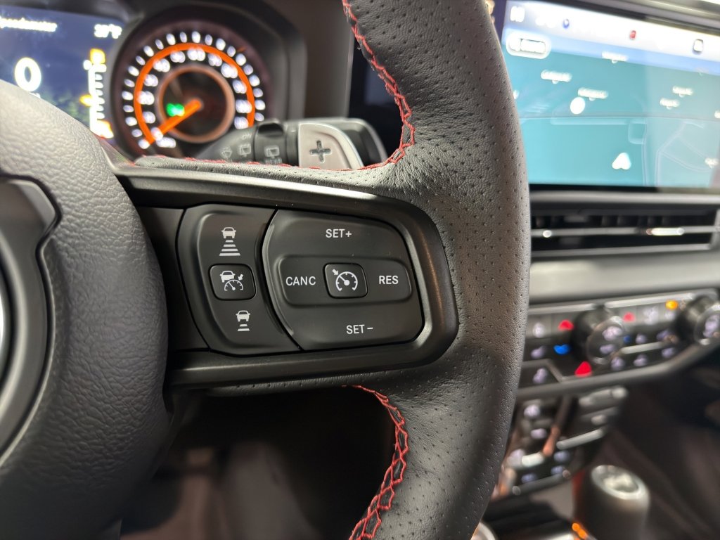 New 2026 Jeep Wrangler Unlimited Rubicon 392 w/ Quick Order Package 27X Moab image 25