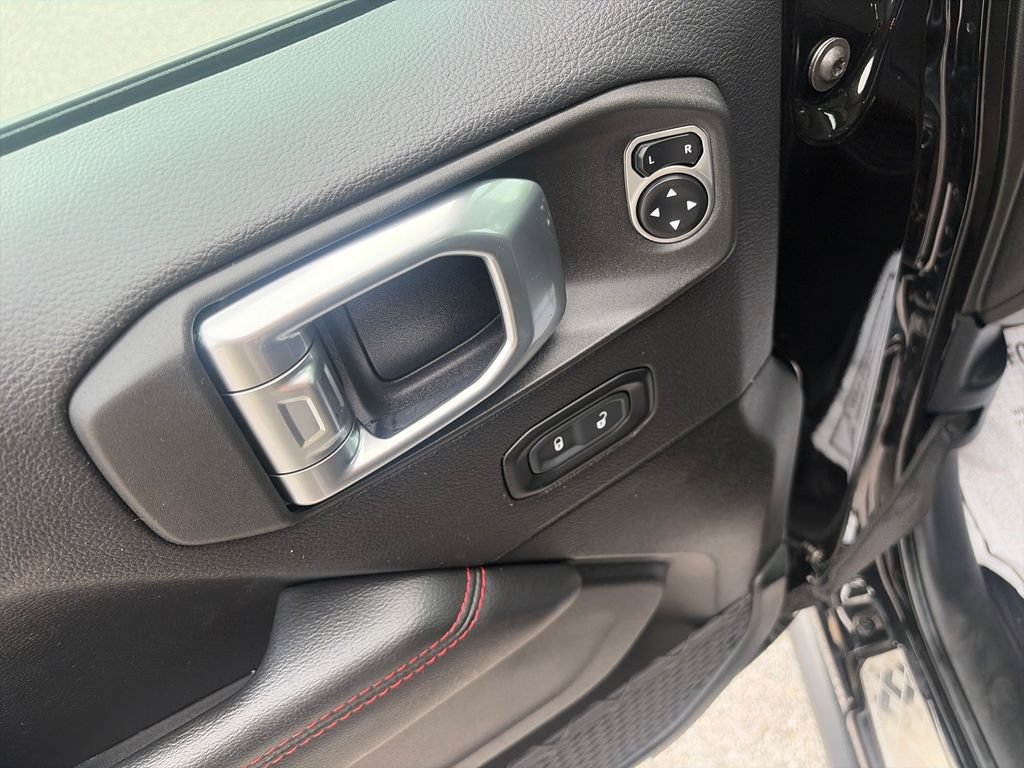 Used 2020 Jeep Gladiator Rubicon AWD/4WD image 12