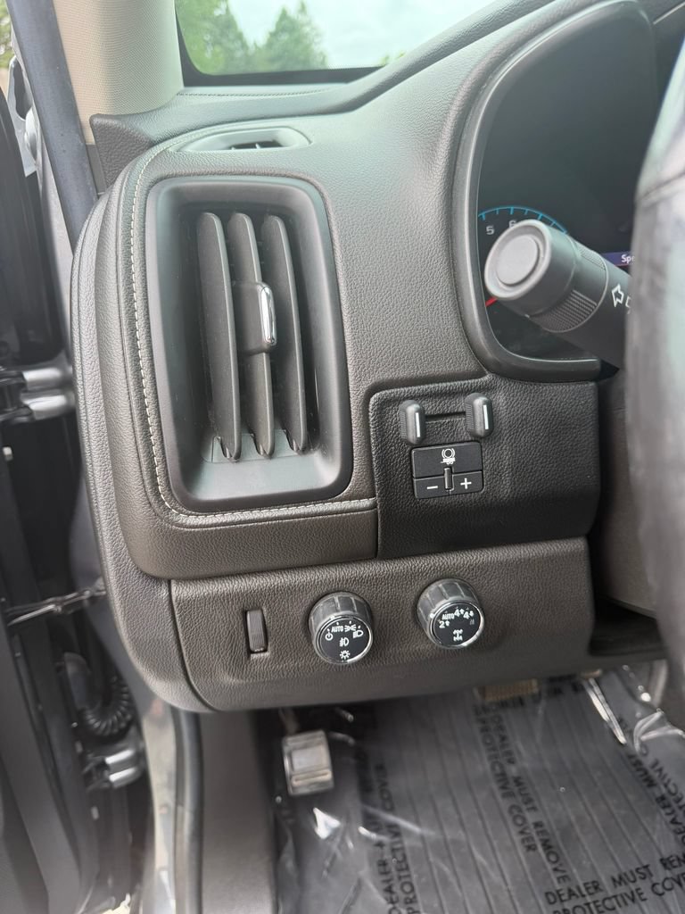 Used 2022 GMC Canyon Denali AWD/4WD image 8