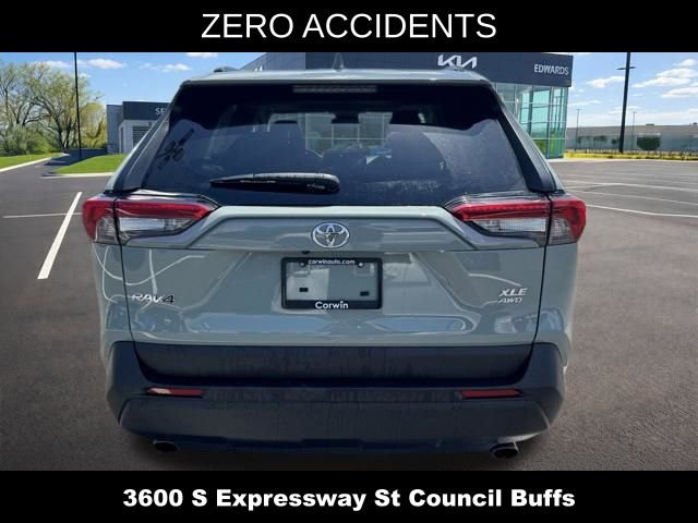 Used 2019 Toyota RAV4 XLE w/ Convenience Package AWD/4WD image 5