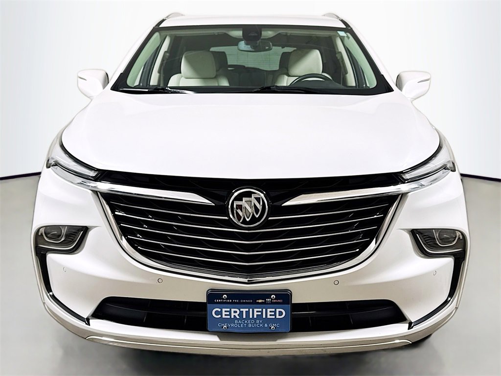 Certified 2024 Buick Enclave Essence image 2