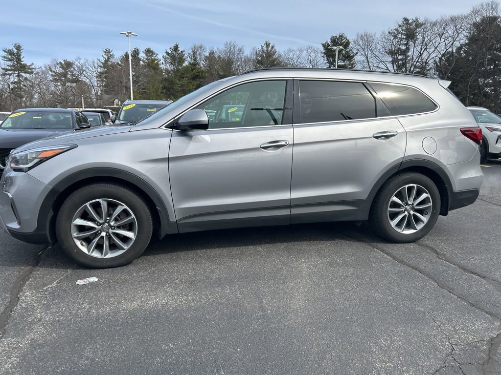 Used 2019 Hyundai Santa Fe XL SE image 4