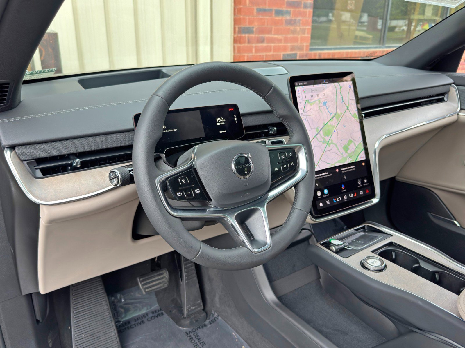 Used 2025 Volvo EX90 Ultra AWD/4WD image 15