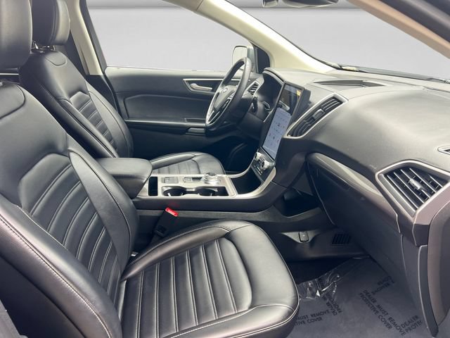Used 2023 Ford Edge SEL AWD/4WD image 16