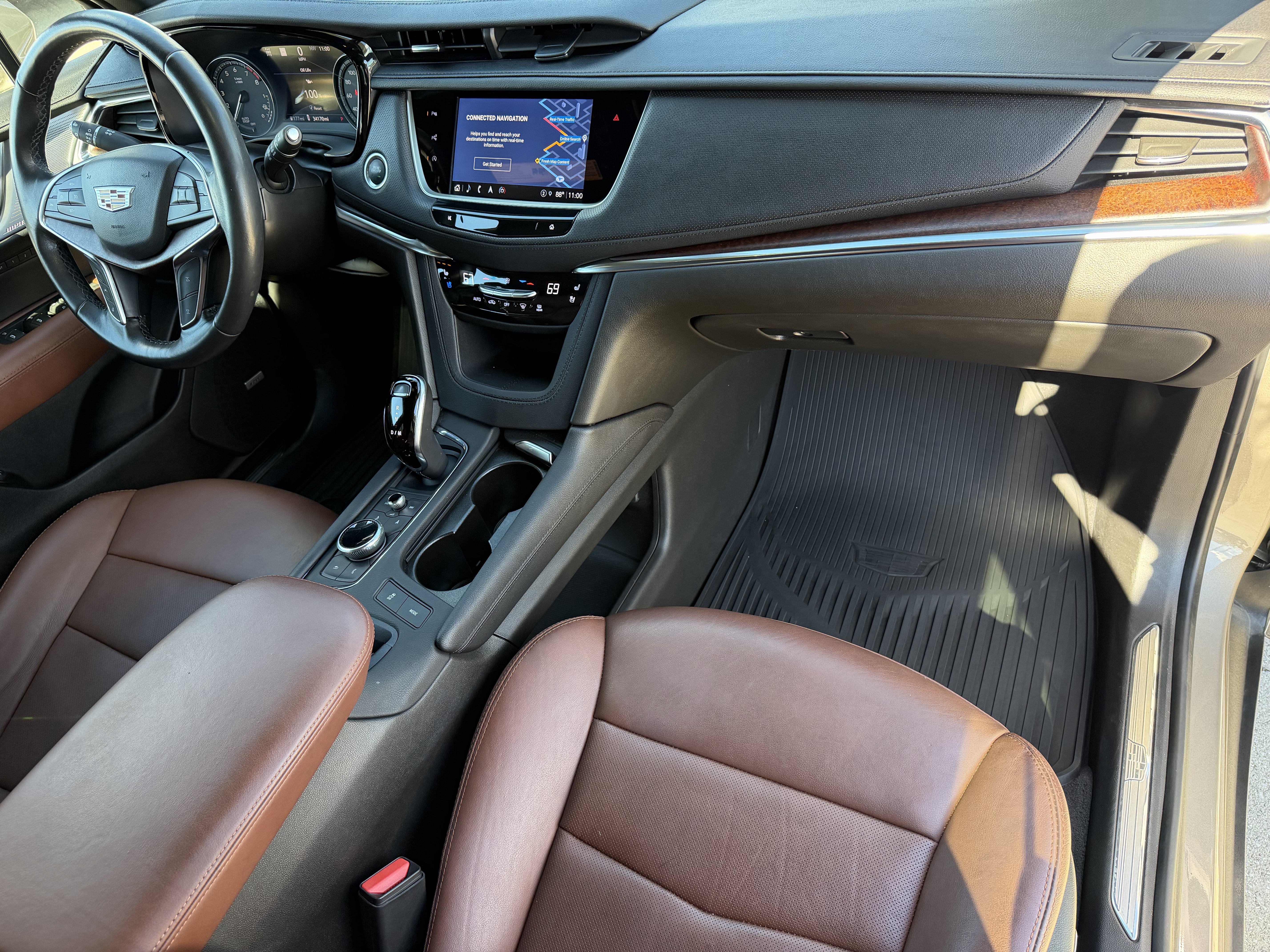 Certified 2023 Cadillac XT5 Premium Luxury w/ Technology Package AWD/4WD image 20