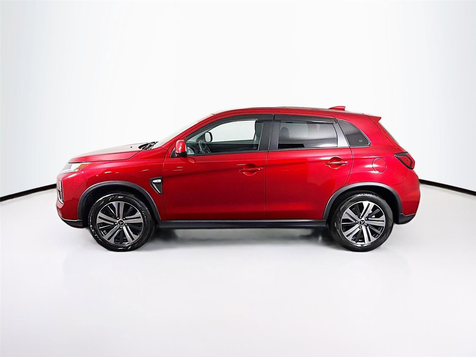 Used 2023 Mitsubishi Outlander Sport ES image 4