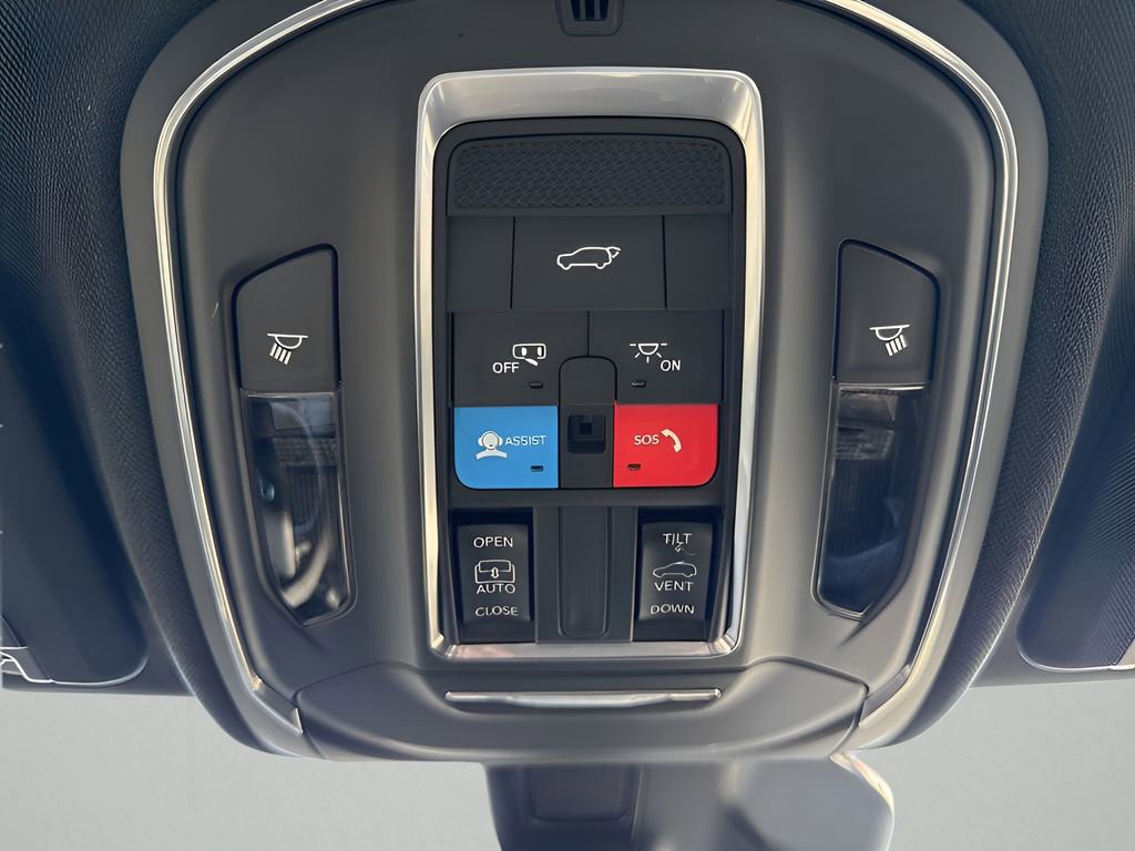 New 2025 Jeep Grand Cherokee L Altitude image 37