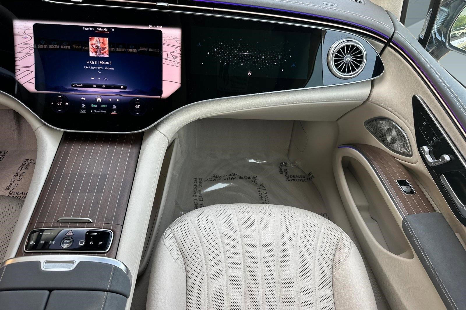 Used 2023 Mercedes-Benz EQS 580 4MATIC Sedan image 29