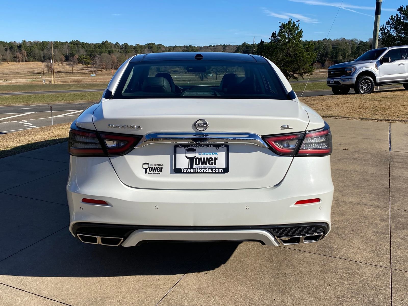 Used 2023 Nissan Maxima SL image 5