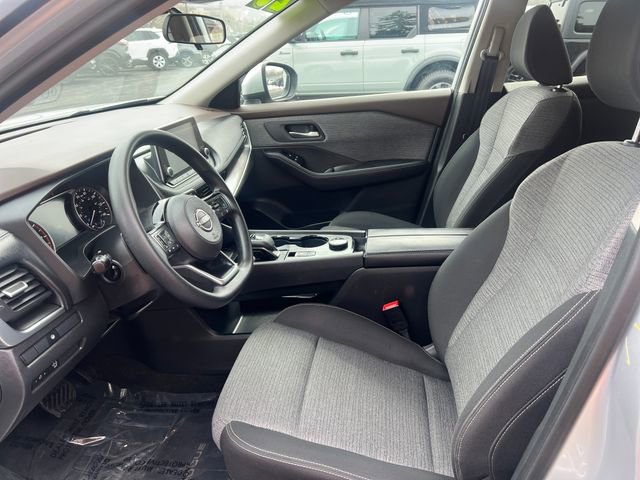 Used 2023 Nissan Rogue SV image 16