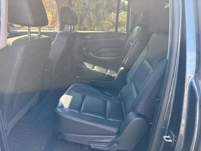 Used 2019 Chevrolet Suburban Premier image 7