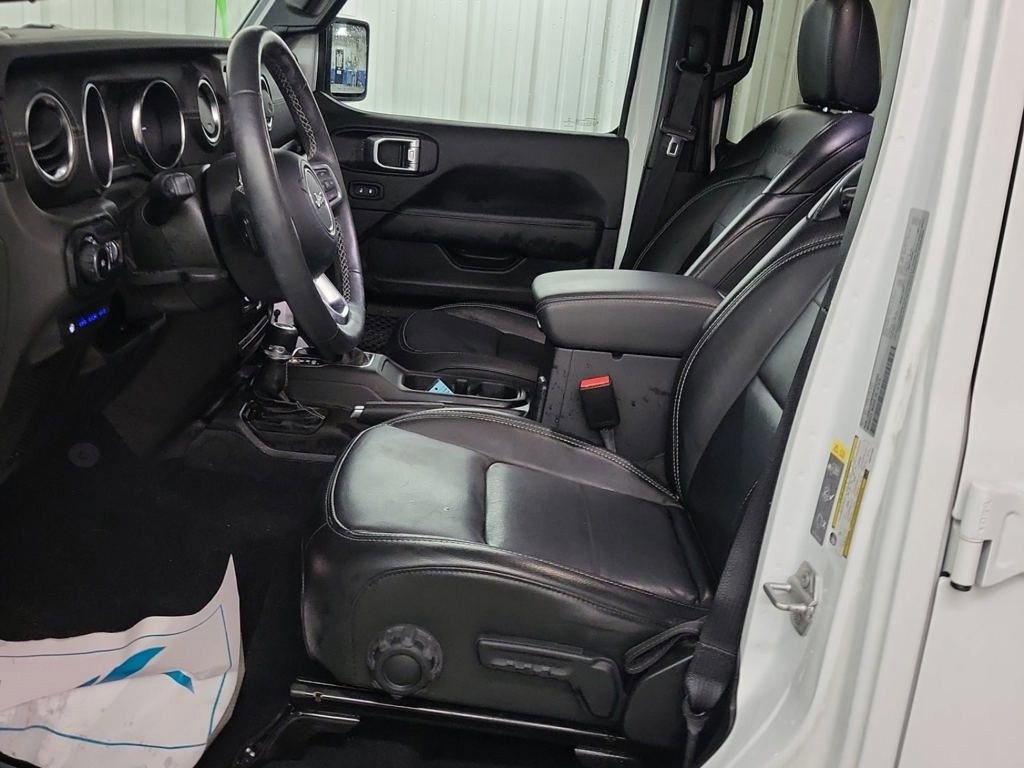 Used 2022 Jeep Wrangler Unlimited Sahara w/ Cold Weather Group image 7