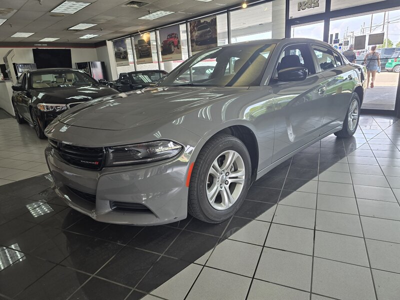 Used 2023 Dodge Charger SXT RWD image 1