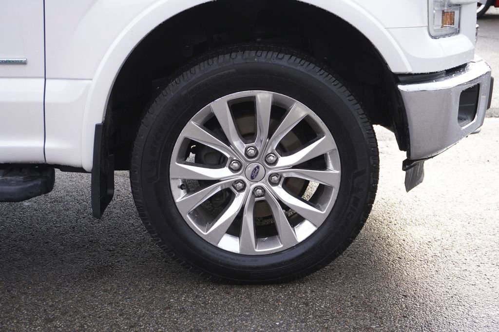 Used 2016 Ford F150 Lariat w/ Equipment Group 502A Luxury image 13