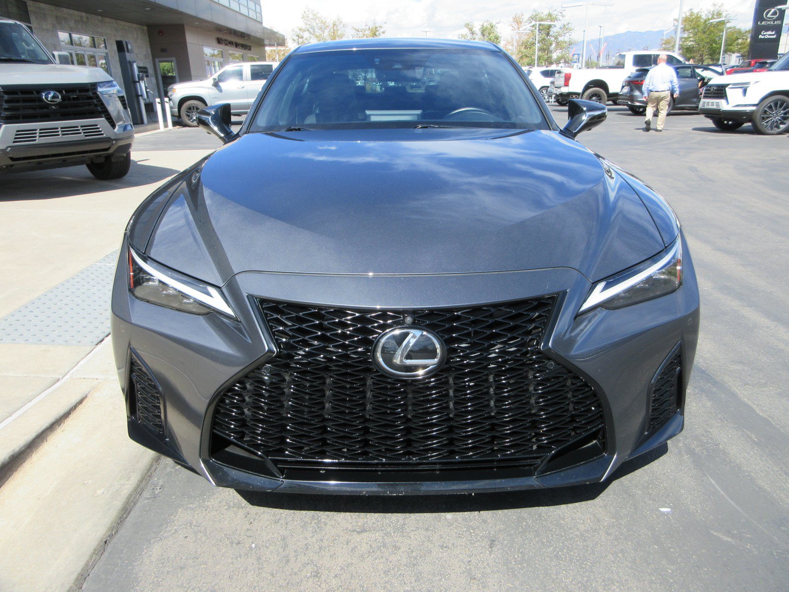 Used 2021 Lexus IS 350 F Sport w/ Dynamic Handling Package AWD/4WD image 16