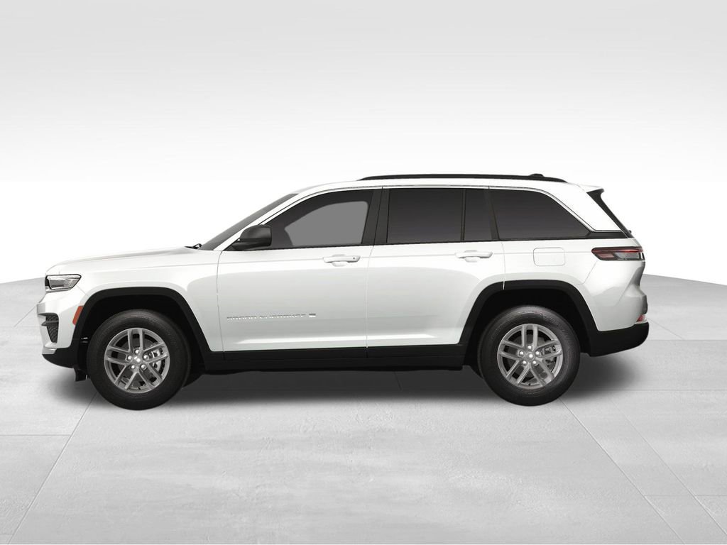 New 2025 Jeep Grand Cherokee Laredo X image 3