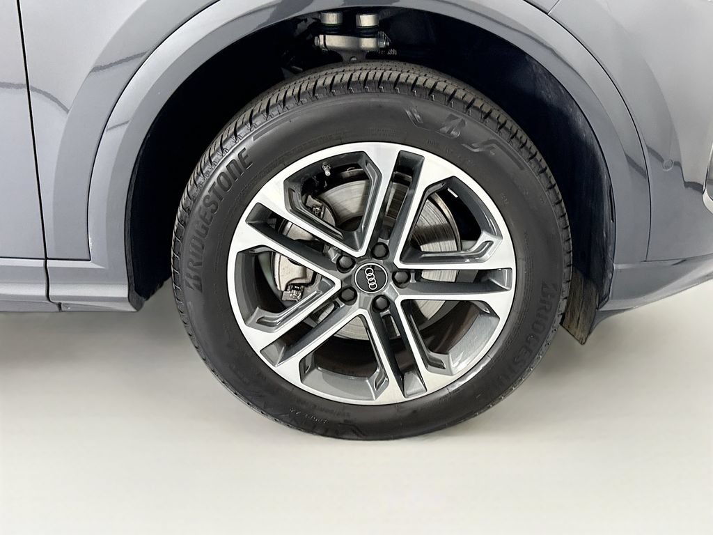 Certified 2025 Audi Q5 Premium Plus w/ Premium Plus AWD/4WD image 33