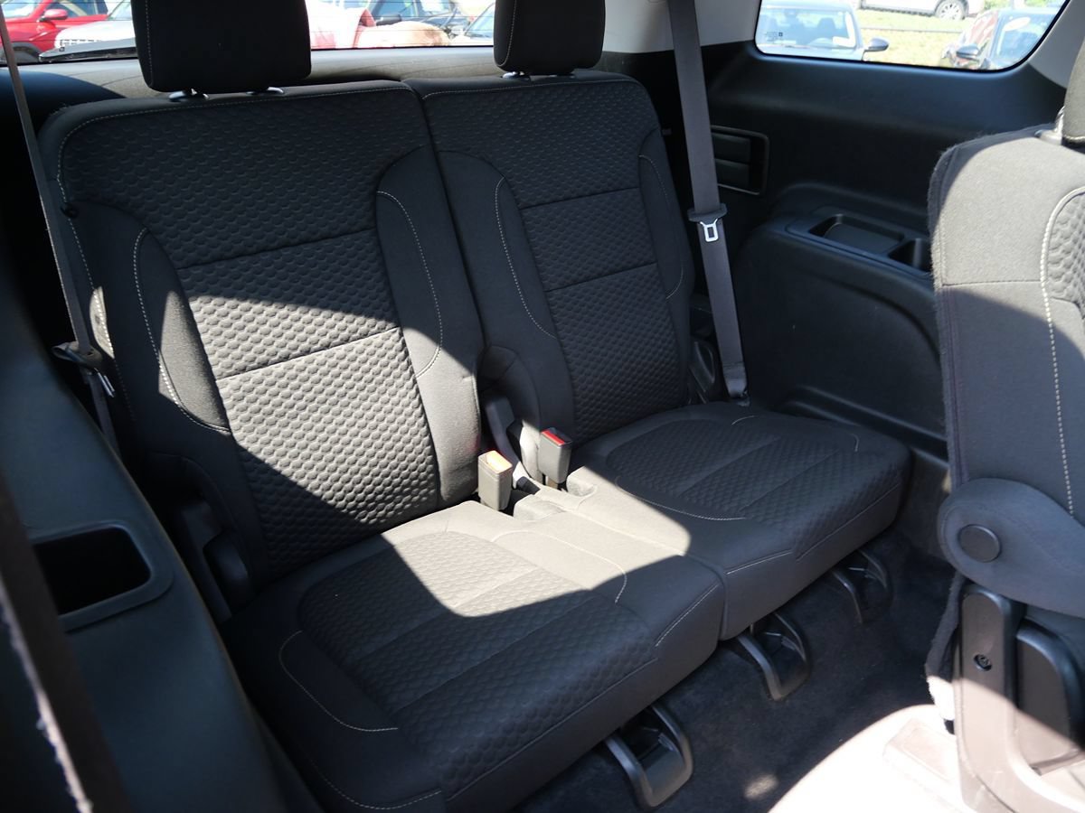 Used 2019 GMC Acadia SLE w/ GMC Pro Grade Package AWD/4WD image 31